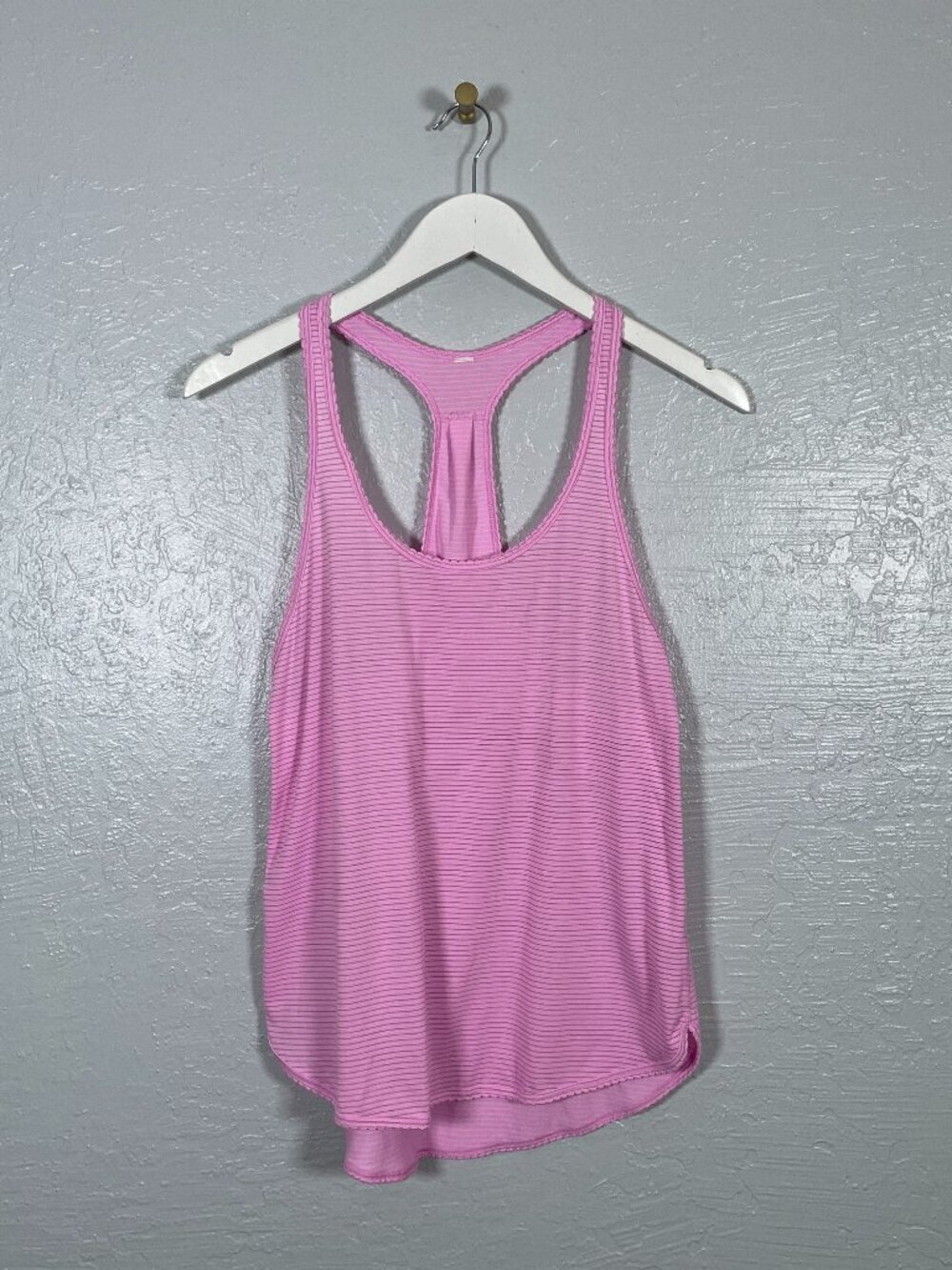 Lululemon Women 4 Light Pink 105 F Singlet Tank Scallop Racerback Athleisure